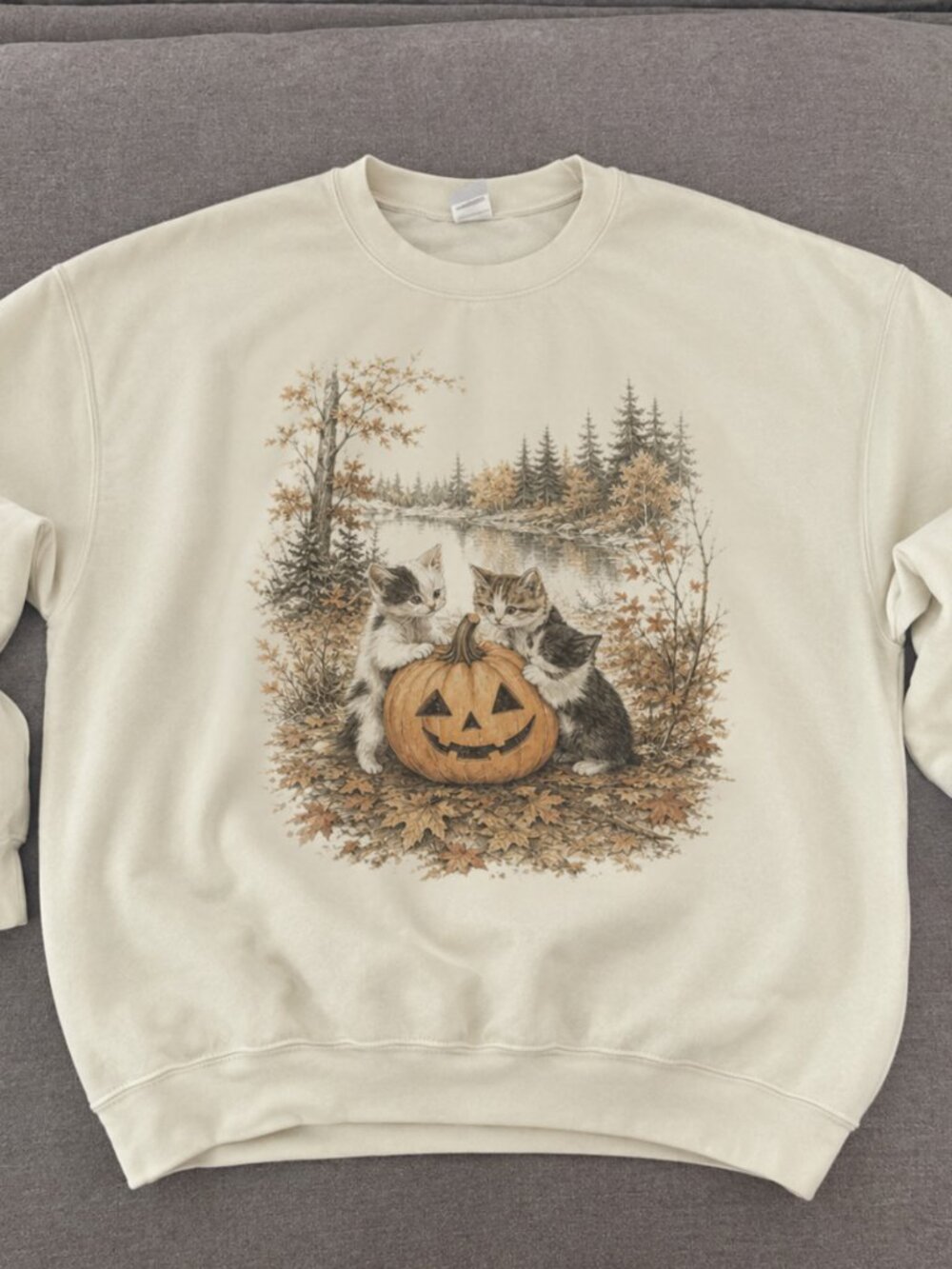 Gildan Sand Cats Playing Pumpkins Crewneck Graphic Sweatshirt